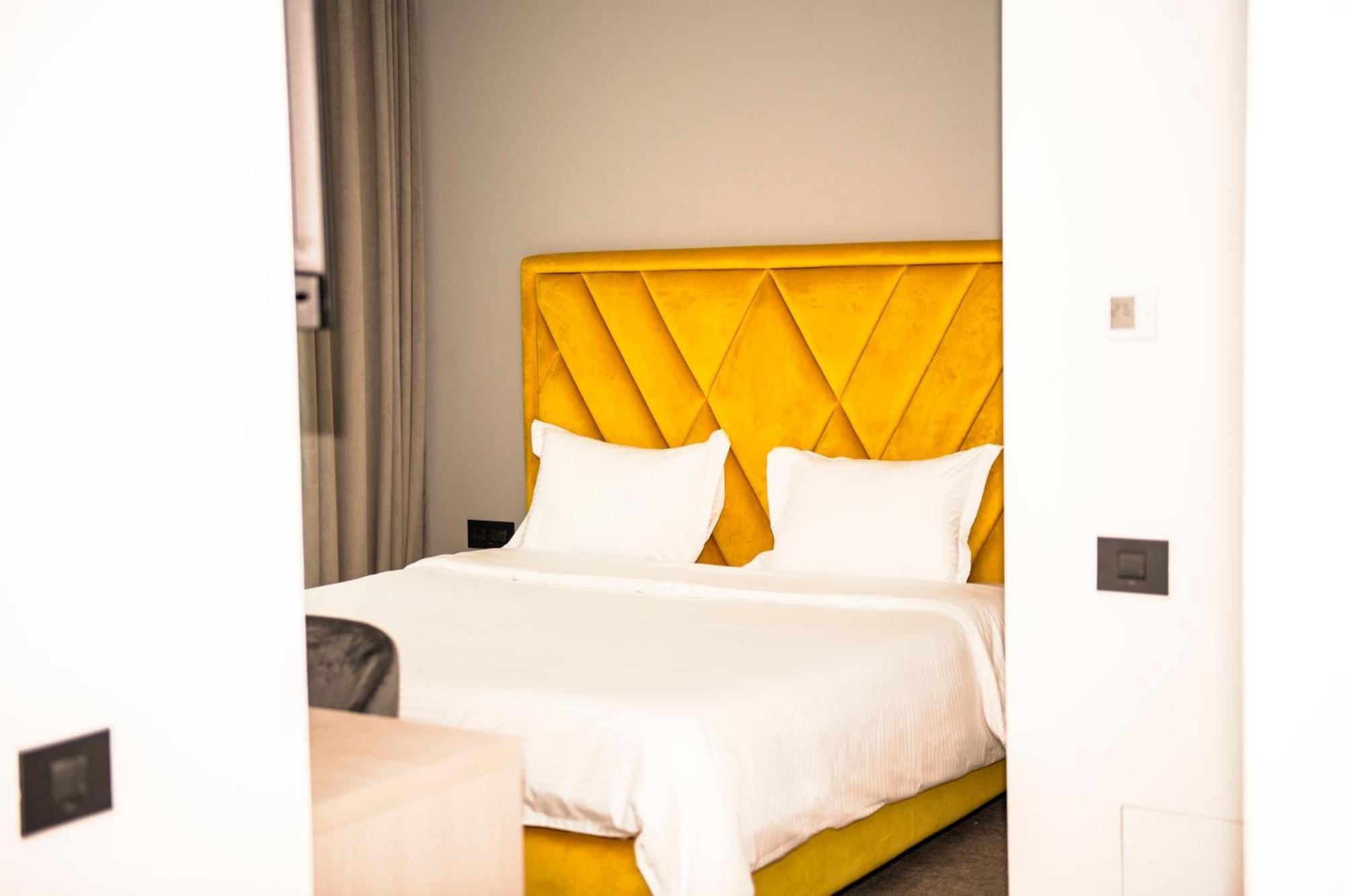 Cm111Apparthotel Bukareszt Zewnętrze zdjęcie