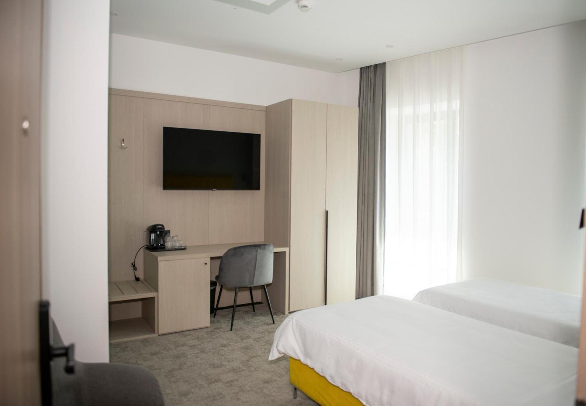 Cm111Apparthotel Bukareszt Zewnętrze zdjęcie