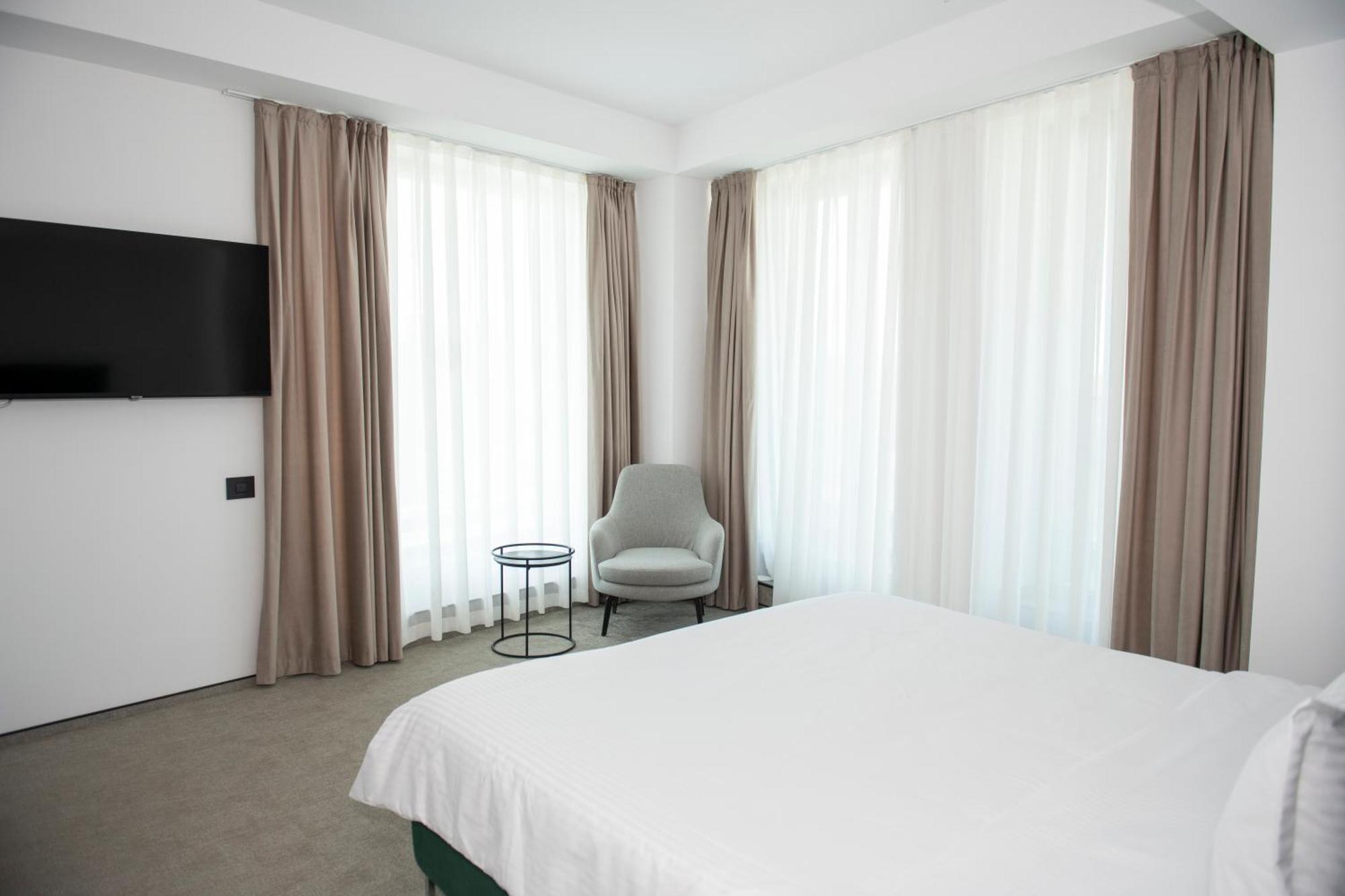 Cm111Apparthotel Bukareszt Zewnętrze zdjęcie