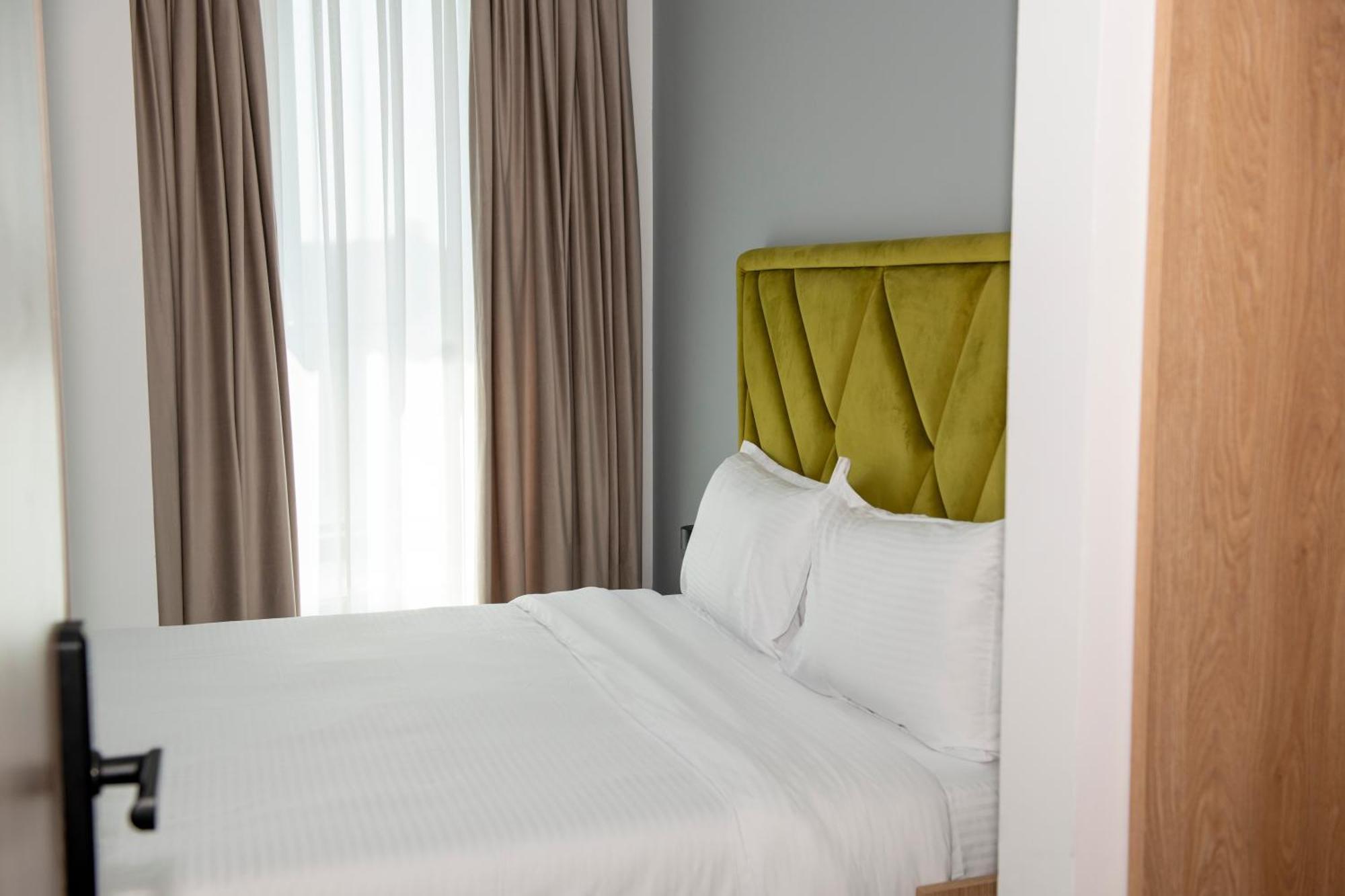 Cm111Apparthotel Bukareszt Zewnętrze zdjęcie